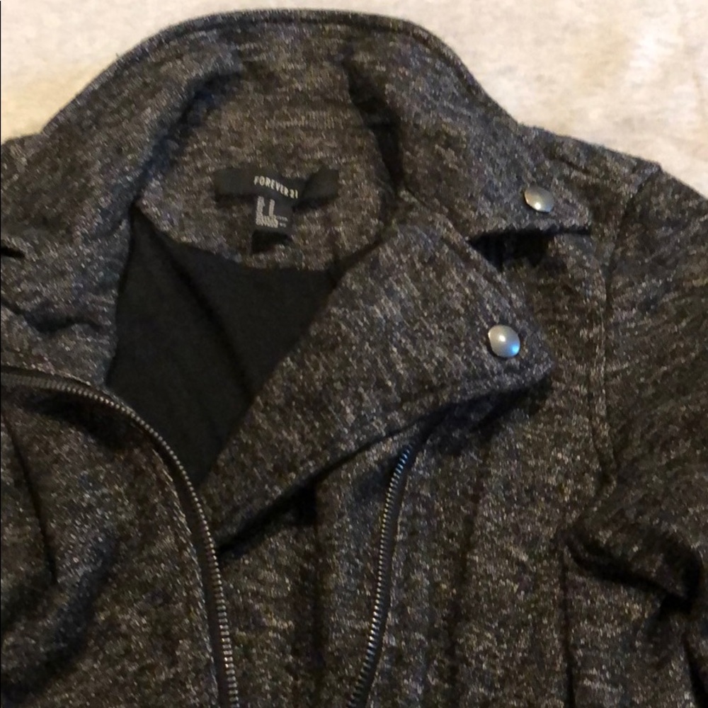 Jacket - Picture 2 of 4